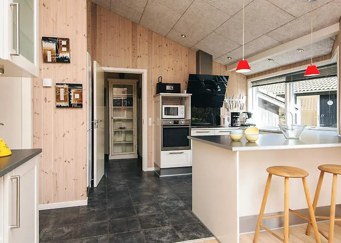 8 Person In Oksbol-by Traum * Oksbøl